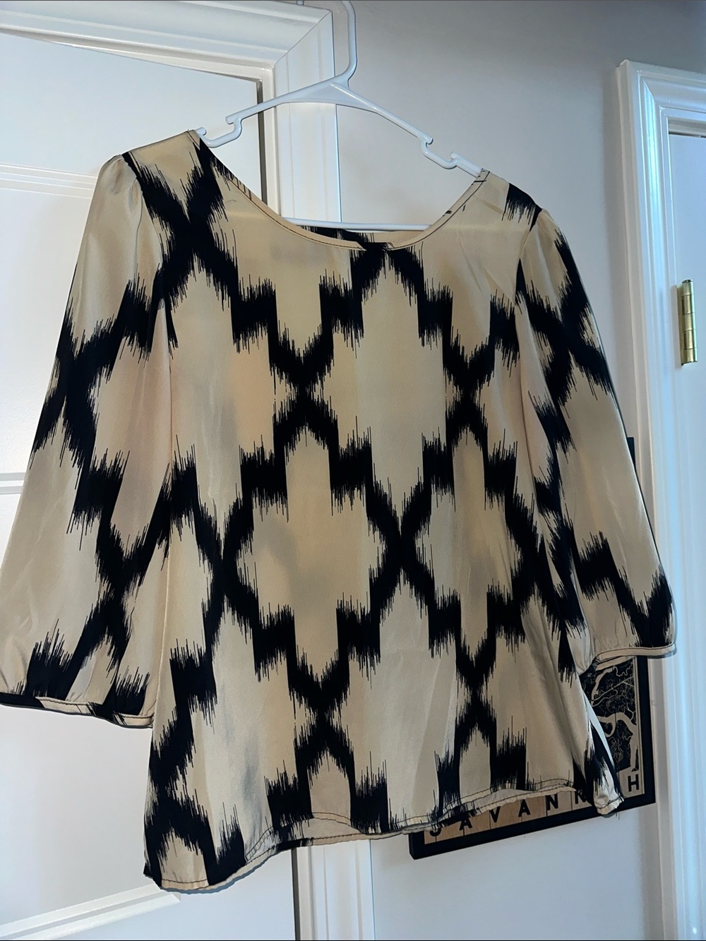 Women's Beige and Black Patterned Blouse